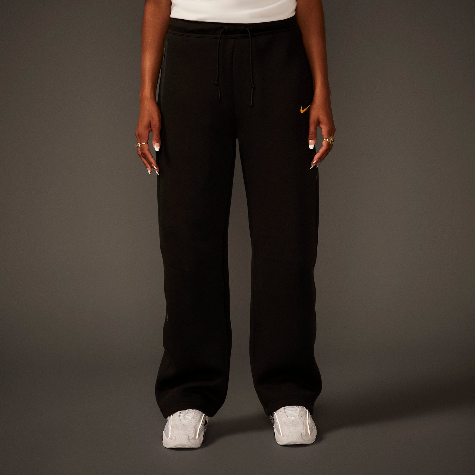 NOCTA TECH FLEECE OPEN HEM PANT Black